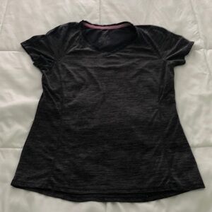 Danskin Now heathered grey workout tee shirt top lightweight